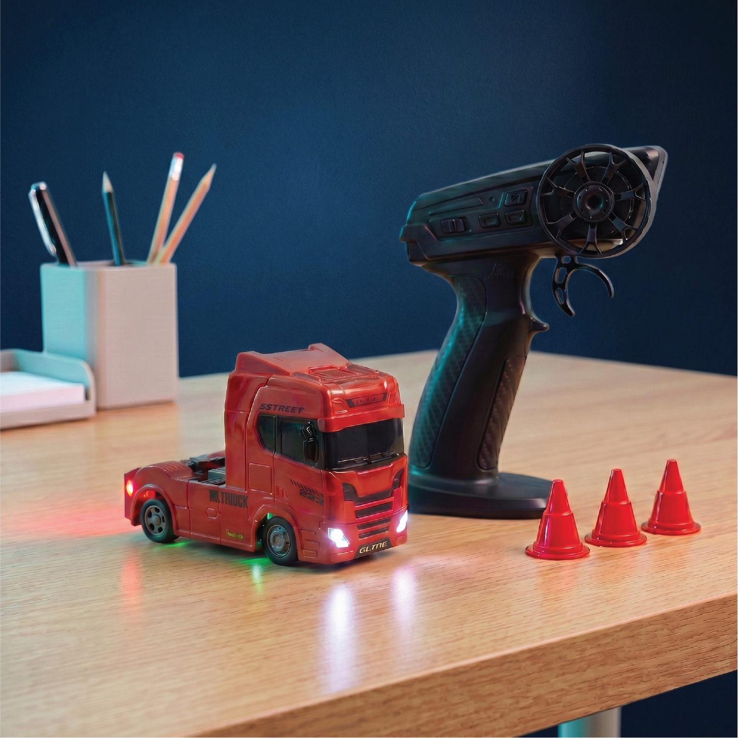 L.O.T Cars Mac - 1:64 Scale Mini RC Car